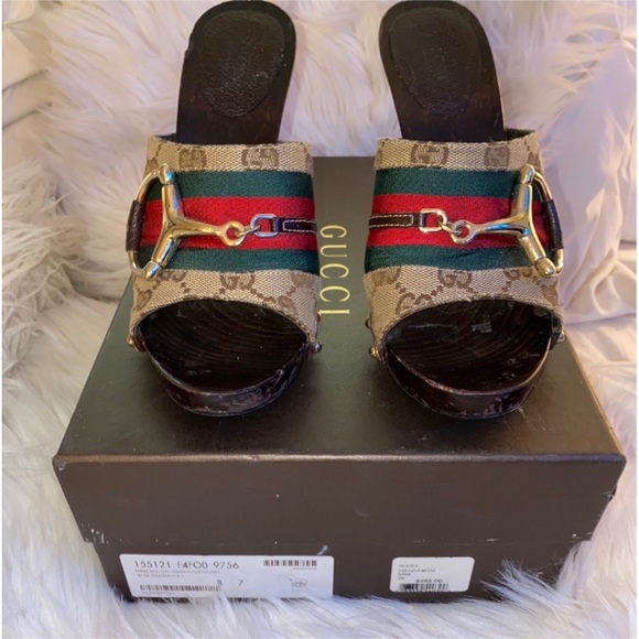 GUCCI
Beige/Ebony GG Canvas Vintage Web Horsebit Wood Mule Slide Sandals - Picture 6 of 17